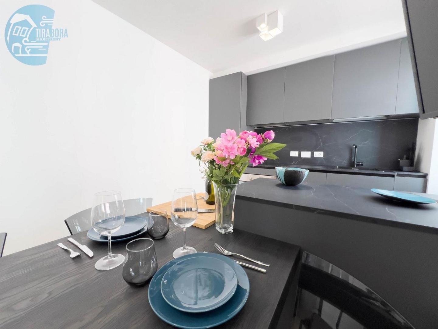 Corridoni 3C Tirabora Short Rent Apartment Триест Екстериор снимка